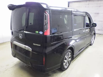 Honda STEPWGN SPADA