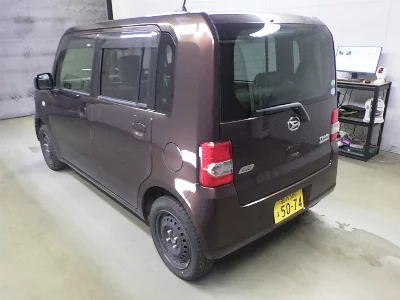 Daihatsu Move Conte