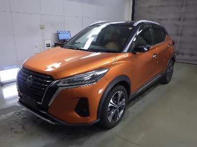 NISSAN KICKS