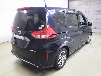 HONDA FREED+