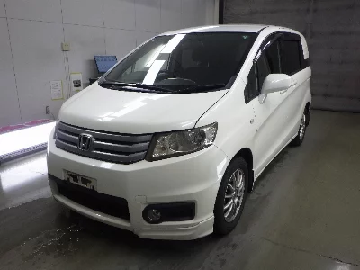 Honda Freed Spike