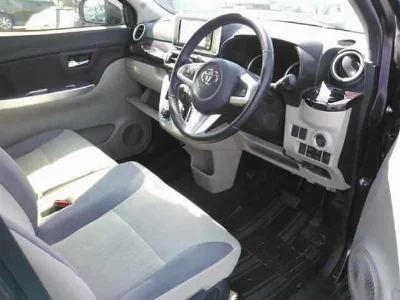 Toyota Pixis Joy