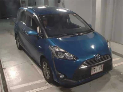 Toyota Sienta