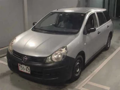 Nissan AD VAN