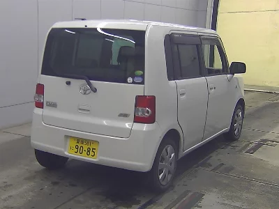 Toyota Pixis Space