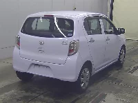 Цена авто Daihatsu  с аукционов Японии, номер кузова LA300S, пробег 133 000, оценка 8