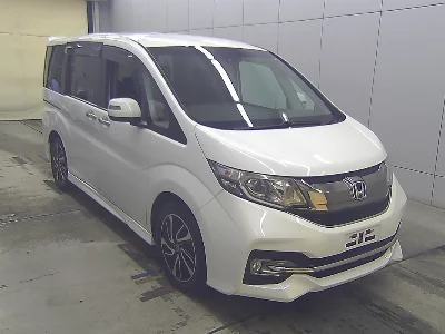 Honda STEPWGN SPADA