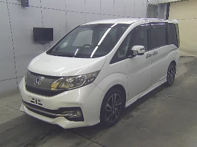 Honda STEPWGN SPADA