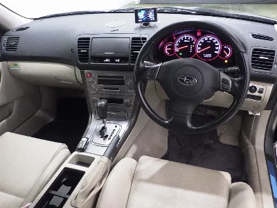 Subaru Legacy B4