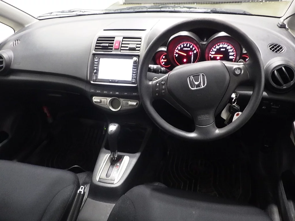 Honda Airwave  с аукциона в Японии