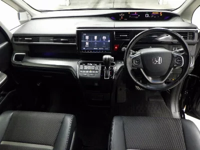 Honda STEPWGN SPADA