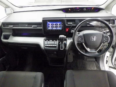 HONDA STEPWGN SPADA