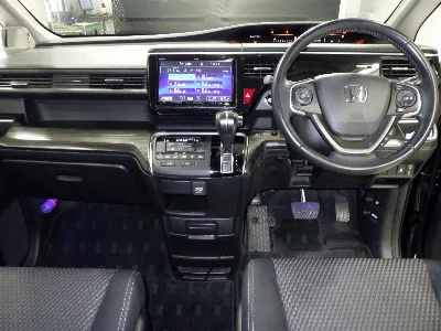 Honda STEPWGN SPADA