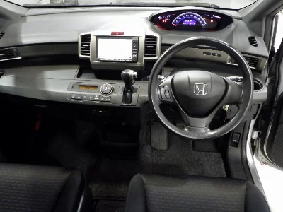 Honda Freed Spike