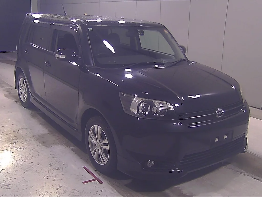 Toyota Corolla Rumion  с аукциона в Японии