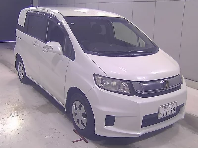 Honda Freed Spike