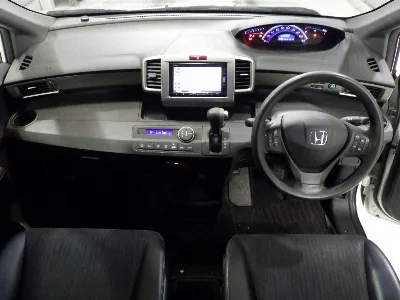 Honda Freed Spike
