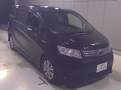 Honda Freed Spike