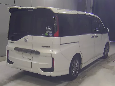 Honda STEPWGN SPADA