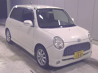 Daihatsu Mira Gino