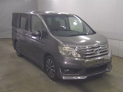 Honda STEPWGN SPADA
