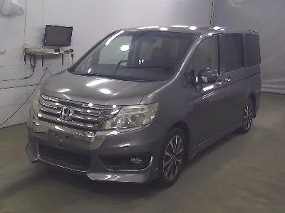 Honda STEPWGN SPADA