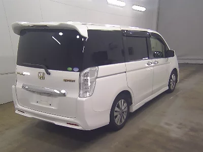 Honda STEPWGN SPADA