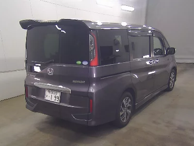 Honda STEPWGN SPADA