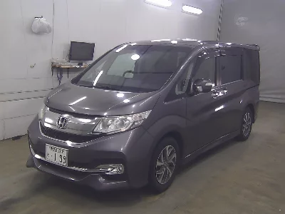 Honda STEPWGN SPADA