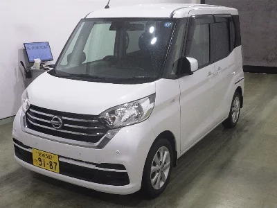 Nissan Dayz Roox