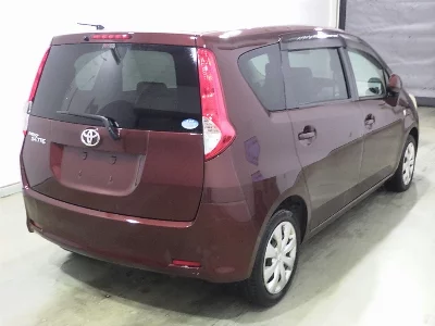 Toyota Passo Sette