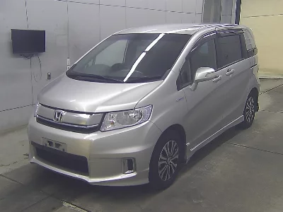 Honda Freed Spike