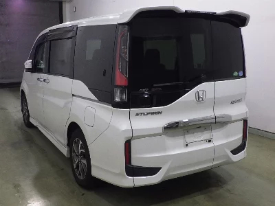 Honda STEPWGN SPADA