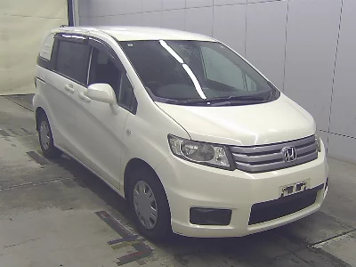 Honda Freed Spike