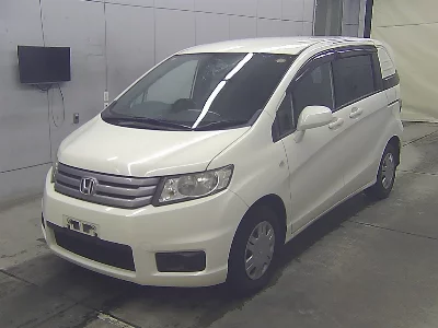 Honda Freed Spike