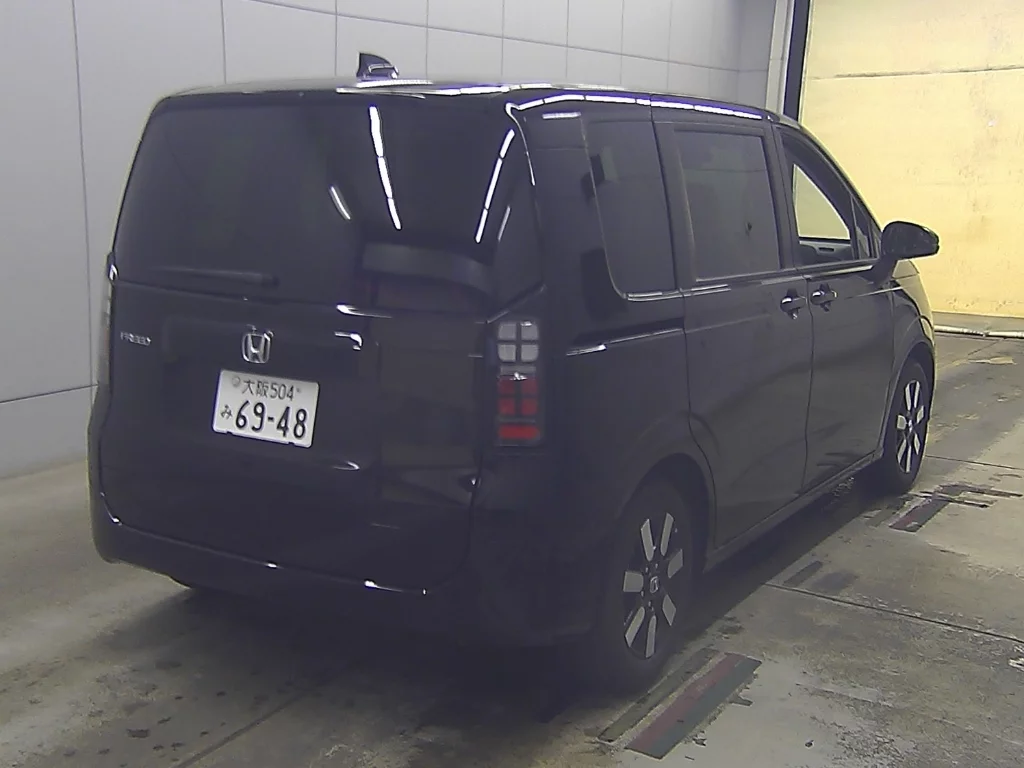 Honda Freed  с аукциона в Японии