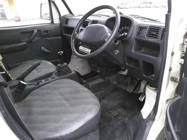 Suzuki CARRY  с аукциона в Японии