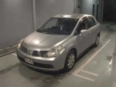 Nissan Tiida Latio