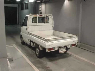 Mitsubishi Minicab