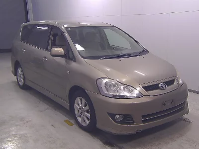 Toyota Ipsum