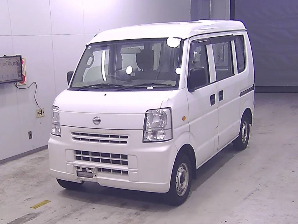 Nissan NV100 Clipper  с аукциона в Японии