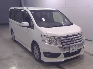 Honda STEPWGN SPADA