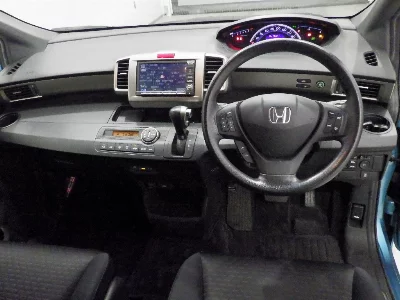 Honda Freed Spike
