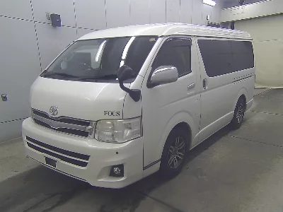 TOYOTA HIACE WAGON