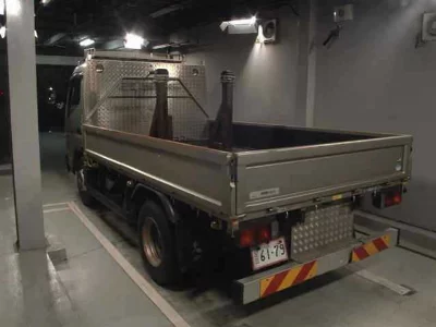 MITSUBISHI CANTER