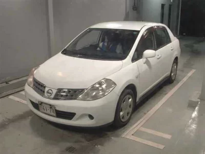 Nissan Tiida Latio