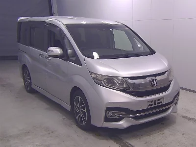 Honda STEPWGN SPADA