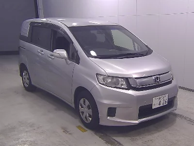 Honda Freed Spike