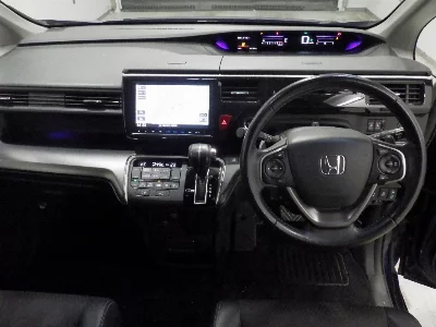 Honda STEPWGN SPADA