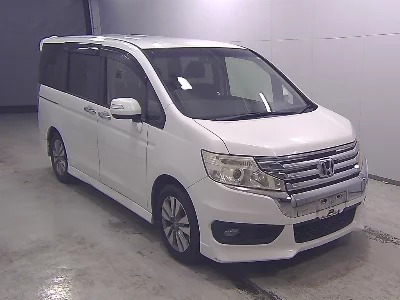 Honda STEPWGN SPADA